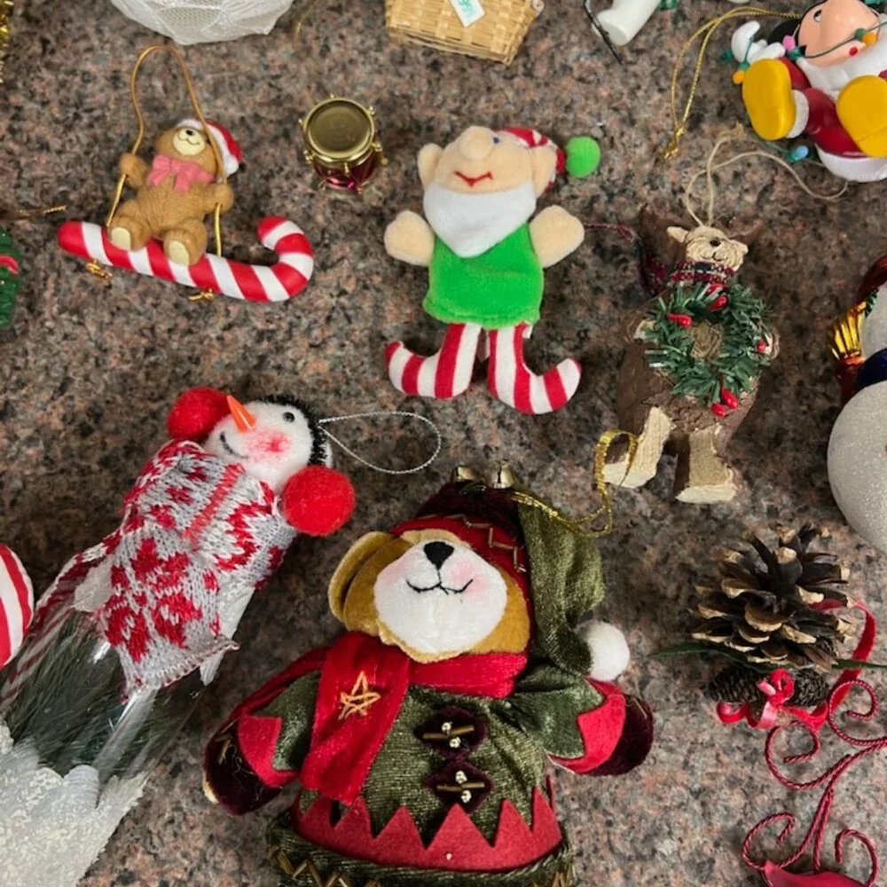 Christmas Ornaments - Picture 4 of 8